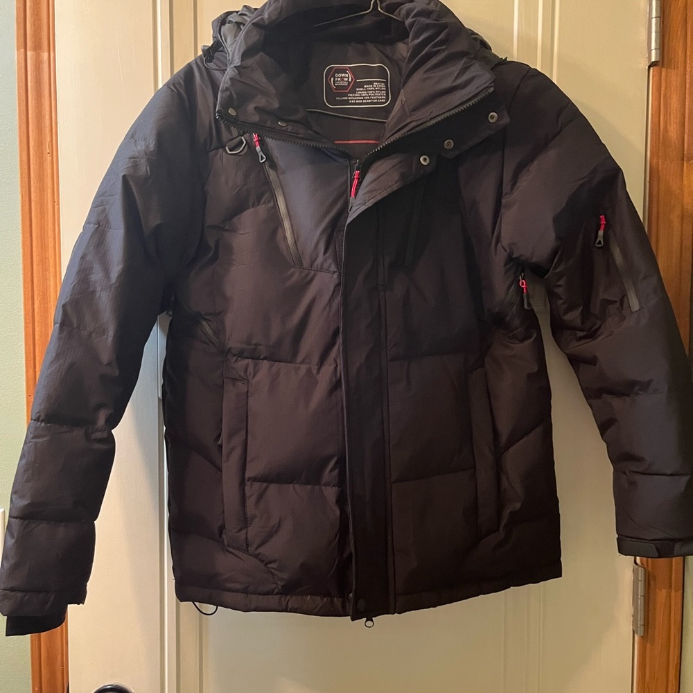 Women's Stylish Black Puffer Jacket